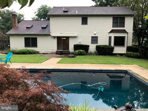 7012 Ben Franklin Rd, Springfield, VA 22150 photo 3