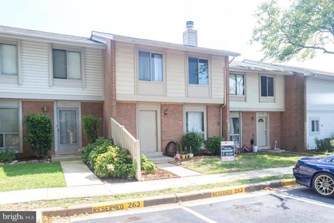 1316 Springtide Pl, Herndon, VA 20170 photo 1