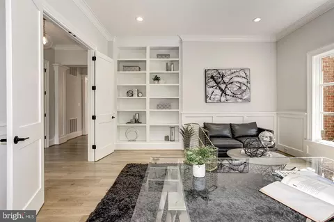 8458 Portland Pl, Mclean, VA 22102 photo 16