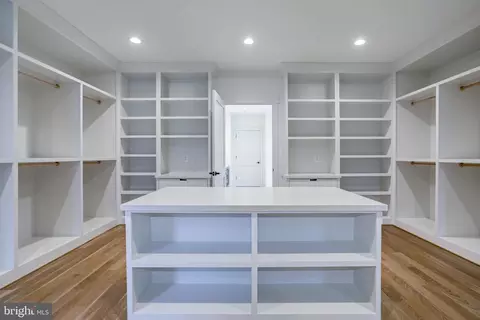 8458 Portland Pl, Mclean, VA 22102 photo 33