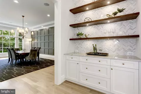 8458 Portland Pl, Mclean, VA 22102 photo 15