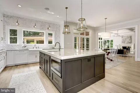 8458 Portland Pl, Mclean, VA 22102 photo 14