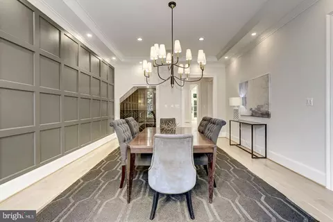 8458 Portland Pl, Mclean, VA 22102 photo 21