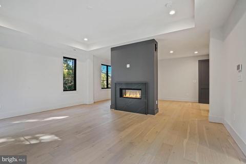 6713 Danforth St, Mclean, VA 22101 photo 17