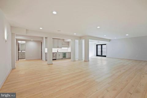 6713 Danforth St, Mclean, VA 22101 photo 46