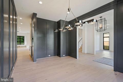 6713 Danforth St, Mclean, VA 22101 photo 4