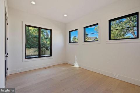 6713 Danforth St, Mclean, VA 22101 photo 37