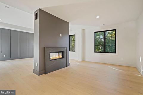 6713 Danforth St, Mclean, VA 22101 photo 20