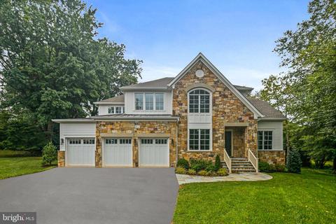 1121 Ormond Ct, Mclean, VA 22101 photo 1