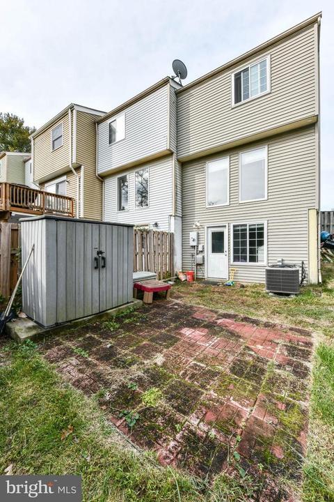 8240 Crestmont Cir, Springfield, VA 22153 photo 22