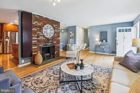 1819 Deer Dr, Mclean, VA 22101 photo 3
