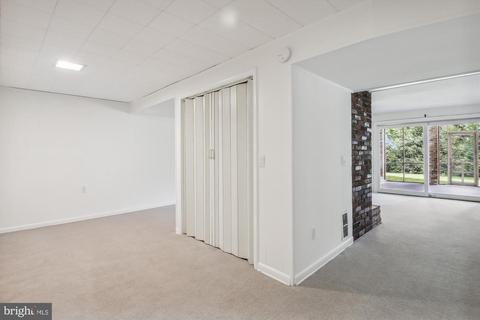 1819 Deer Dr, Mclean, VA 22101 photo 23