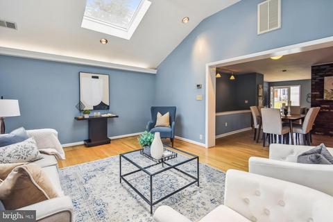 1819 Deer Dr, Mclean, VA 22101 photo 13