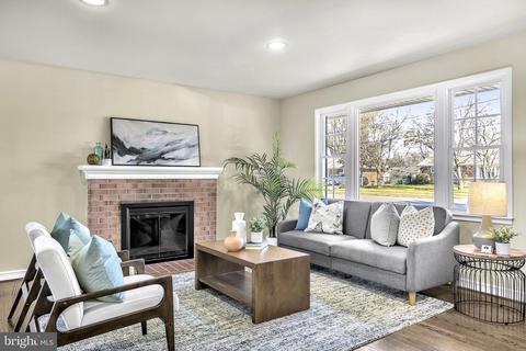 5304 Oldcastle Ln, Springfield, VA 22151 photo 7