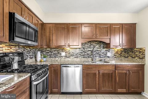 5304 Oldcastle Ln, Springfield, VA 22151 photo 12