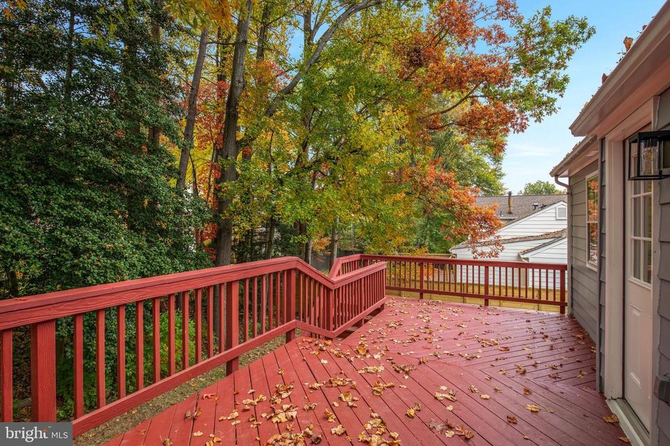  10814 Rippon Lodge Dr, Fairfax, VA 22032 photo 41