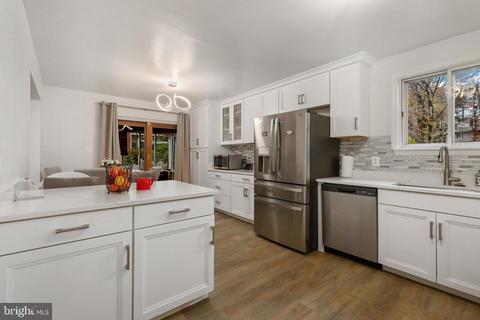 5314 Weymouth Dr, Springfield, VA 22151 photo 8