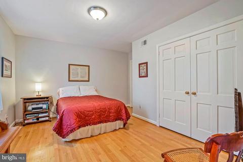 8400 Sparger St, Mclean, VA 22102 photo 24