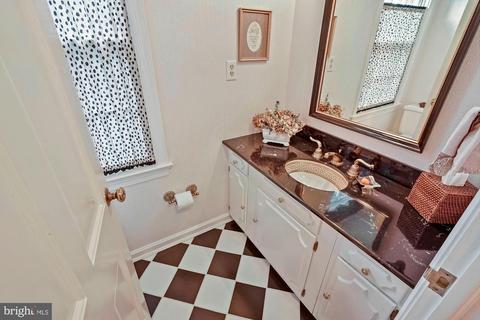 8400 Sparger St, Mclean, VA 22102 photo 16