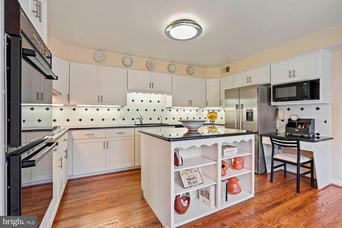 8400 Sparger St, Mclean, VA 22102 photo 10