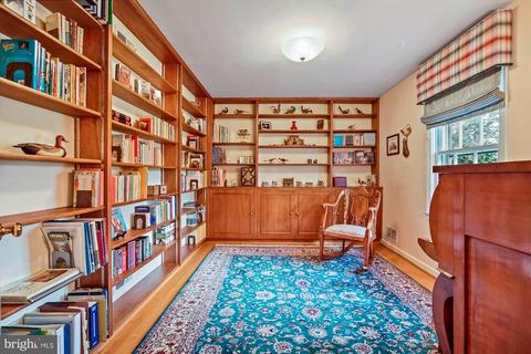8400 Sparger St, Mclean, VA 22102 photo 14