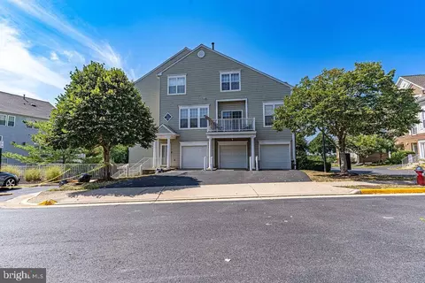 6321 Eagle Ridge Ln #27, Alexandria, VA 22312