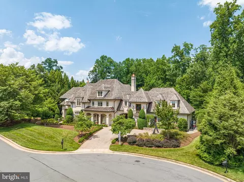 7686 Ballestrade Ct, Mclean, VA 22102