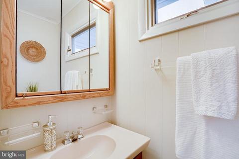 6504 Bowie Dr, Springfield, VA 22150 photo 22