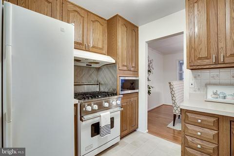 6504 Bowie Dr, Springfield, VA 22150 photo 17
