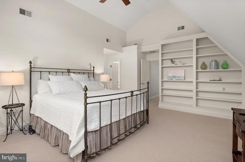 7905 Foxhound Rd, Mclean, VA 22102 photo 19