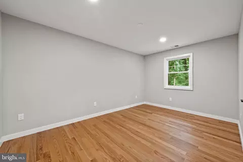 8919 Arley Dr, Springfield, VA 22153 photo 23