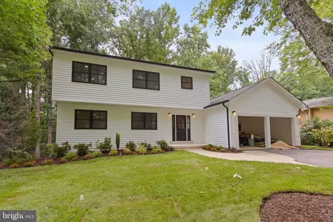 8919 Arley Dr, Springfield, VA 22153