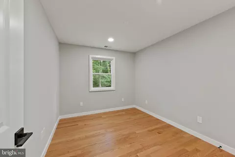 8919 Arley Dr, Springfield, VA 22153 photo 21