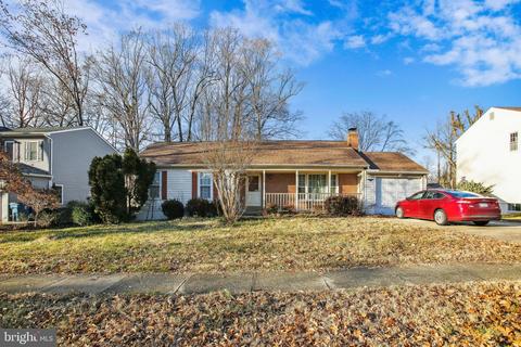 9002 Strattondale Ct, Burke, VA 22015
