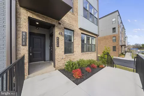 4118 Legato Rd #60, Fairfax, VA 22033