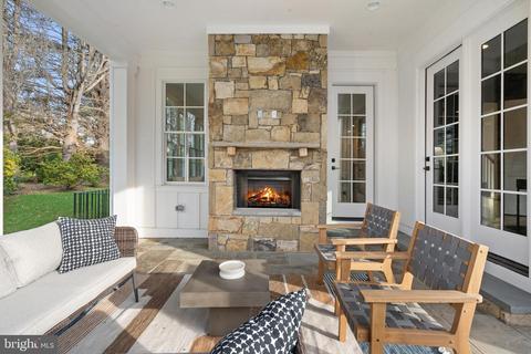 1122 Ormond Ct, Mclean, VA 22101 photo 15