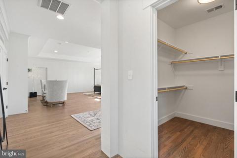 1122 Ormond Ct, Mclean, VA 22101 photo 34