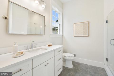 1122 Ormond Ct, Mclean, VA 22101 photo 27