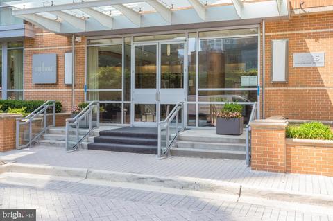 12025 New Dominion Pkwy #307, Reston, VA 20190