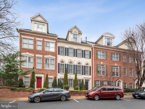 1630 Colonial Hills Dr, Mclean, VA 22102 photo 1