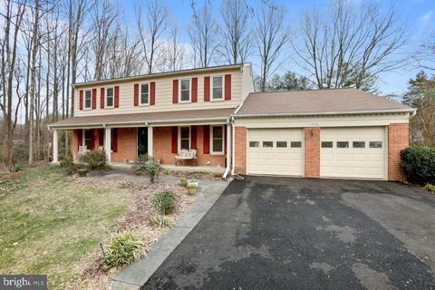 11910 Arden Holly Ct, Great Falls, VA 22066