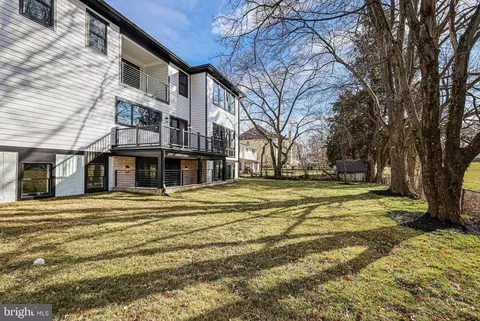 1070 Carper St, Mclean, VA 22101 photo 78