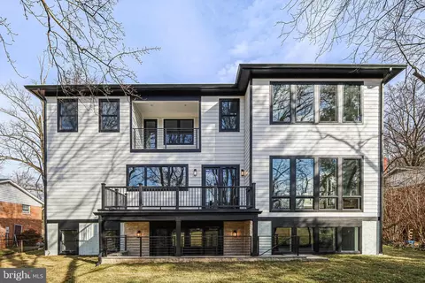 1070 Carper St, Mclean, VA 22101 photo 80