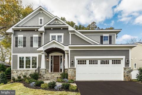 4952 Brook Forest Dr #LOT 4, Fairfax, VA 22030