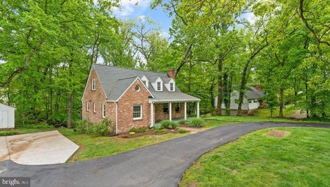 8321 Rolling Rd, Springfield, VA 22153 photo 10