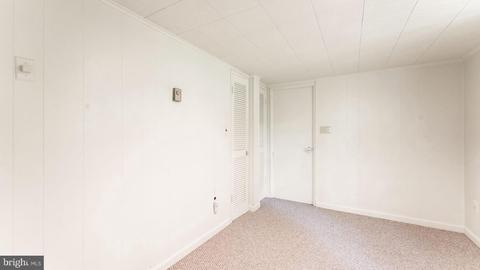 8321 Rolling Rd, Springfield, VA 22153 photo 32