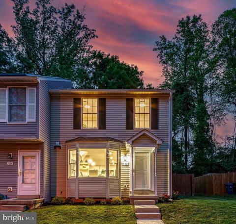 7588 Wood Mist Ln, Falls Church, VA 22043
