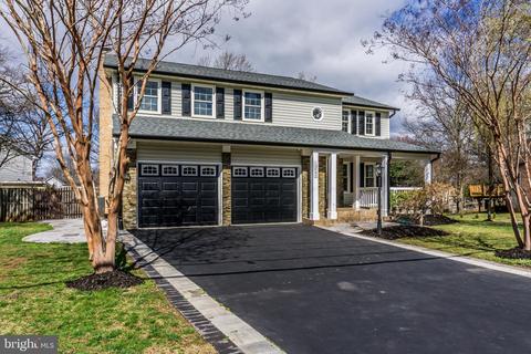 13640 Poplar Tree Rd, Chantilly, VA 20151