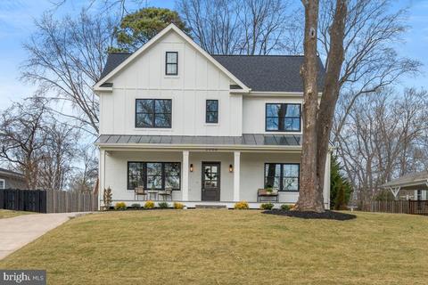 2006 Shenandoah Rd, Alexandria, VA 22308