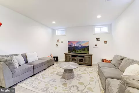 1539 Spring Vale Ave, Mclean, VA 22101 photo 34